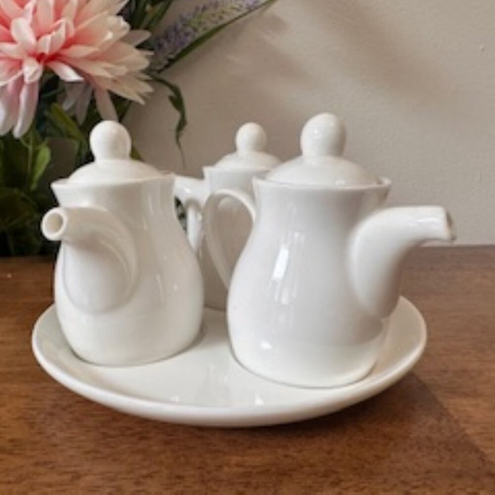 Saint James Hankook Fine China Condiment Set White Miniature Teapots on Tray Set